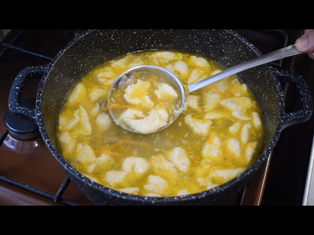 Легкий суп с фрикадельками и клёцками
